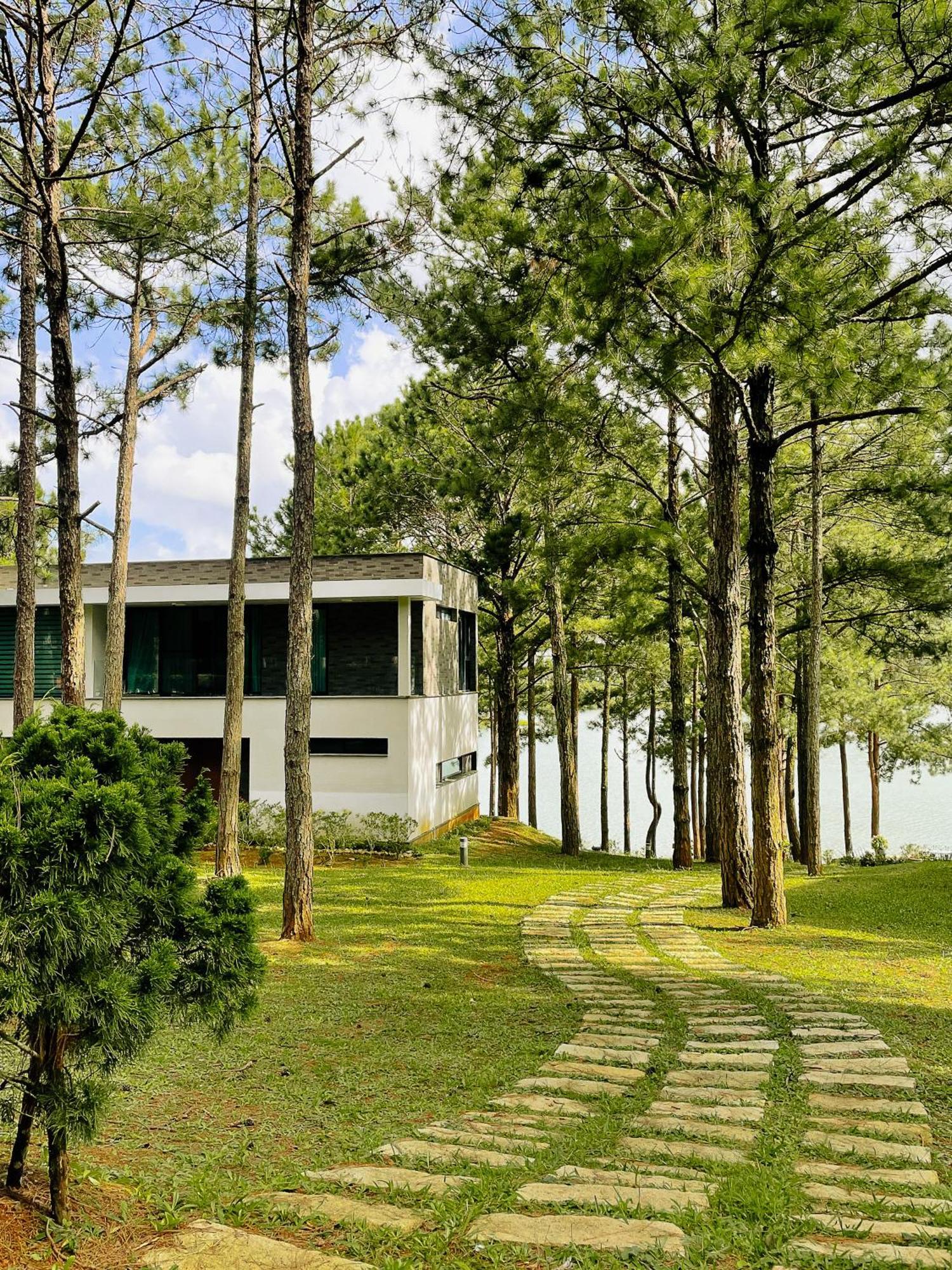 Terracotta Hotel & Resort Dalat Buitenkant foto